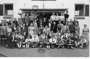 With the same Willy at a school outing of the Borsenburgplein school CUS classes 3 and 4 in 1953.....