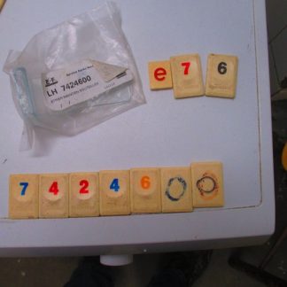 7424600