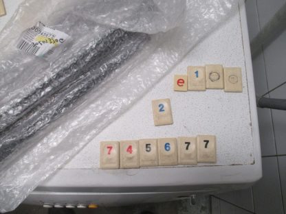 745677
