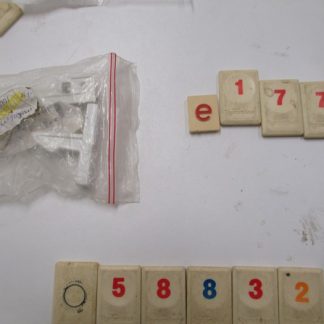 058832