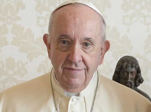 Paus Franciscus geeft het Kapitalisme opnieuw de schuld van honger in de wereld