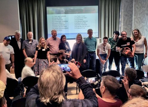 Bankenfraude-klokkenluider, volkszanger en klimaatbeleid-criticus sluiten zich aan bij de Libertaire Partij (LP)