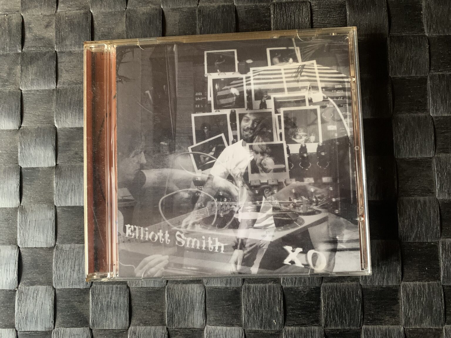 (1347) Elliott Smith XO (1998) The Dunnemin Opinion