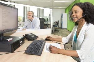 Student bij klantenservice afdeling VGZ