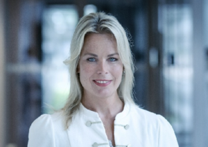 Cindy Kroon, chief commercial officer Vattenfall Nederland, over de zorg voor klanten tijdens de huidige energiecrisis.