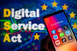 Met ingang van deze week is de werkingssfeer van de Digital Services Act (DSA) uitgebreid - relevant voor hoe platformen omgaan met klantcontact. 