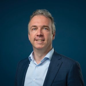 Vetkamp vervulde eerdere commerciële rollen bij spelers op het gebied van data, BI en informatie, zoals LeBlanc Advies en MM Guide.