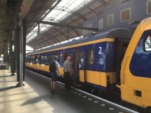 De NS stopt niet alleen per 1 juni met X. Treinenweb meldt dat de NS ook stopt met de eigen bijdragen aan de NS Community.