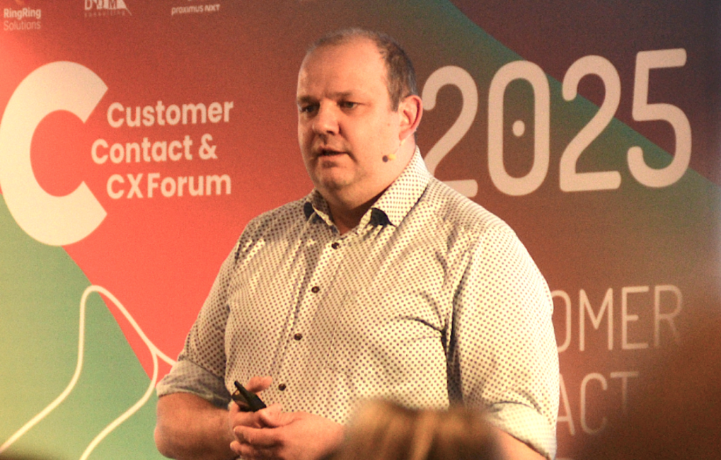 Hoe maak je digitaal klantcontact menselijker? Tijdens het congres van Customer Contact en CXForum kwamen bruikbare voorbeelden voorbij.