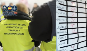 Een Spaans callcenter is in opspraak geraakt door beelden van werknemers die te maken kregen met grensoverschrijdend gedrag.