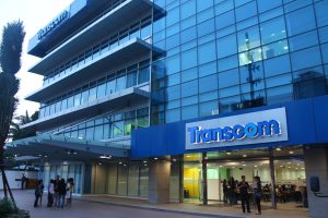 Vakbond FNV heeft een petitie aangeboden aan de concerntop van Transcom voor een beter sociaal plan. Transcom wil daar niet aan meewerken.