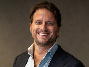TP-ceo Bastiaan Groeneveld over dalende callvolumes, sourcing, soevereiniteit en de verhuizing naar een kleiner kantoor.